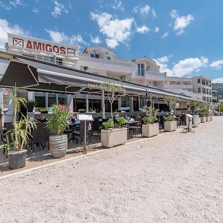 Pansion Amigos Hotel Podstrana Ngoại thất bức ảnh