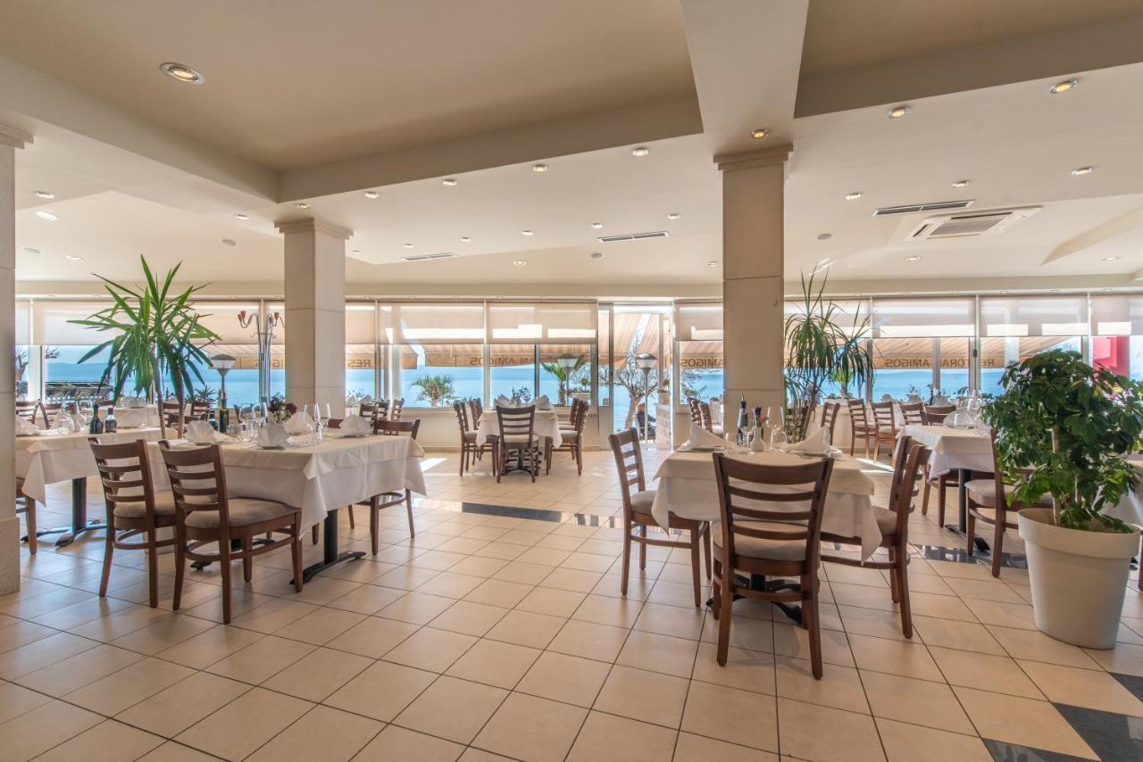 Pansion Amigos Hotel Podstrana Ngoại thất bức ảnh